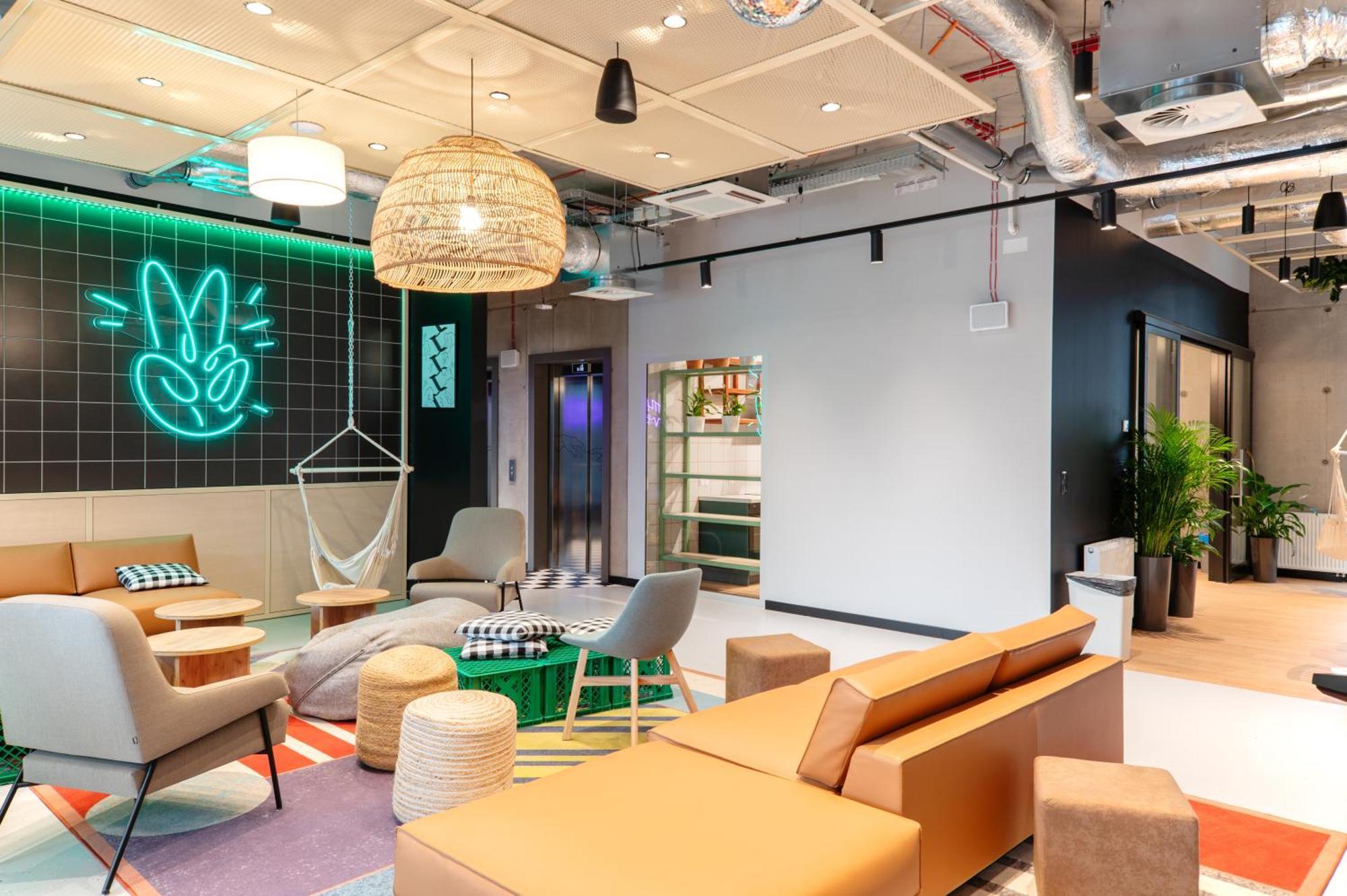 Chillout Dorm Warszawa Aparthotel ภายนอก รูปภาพ