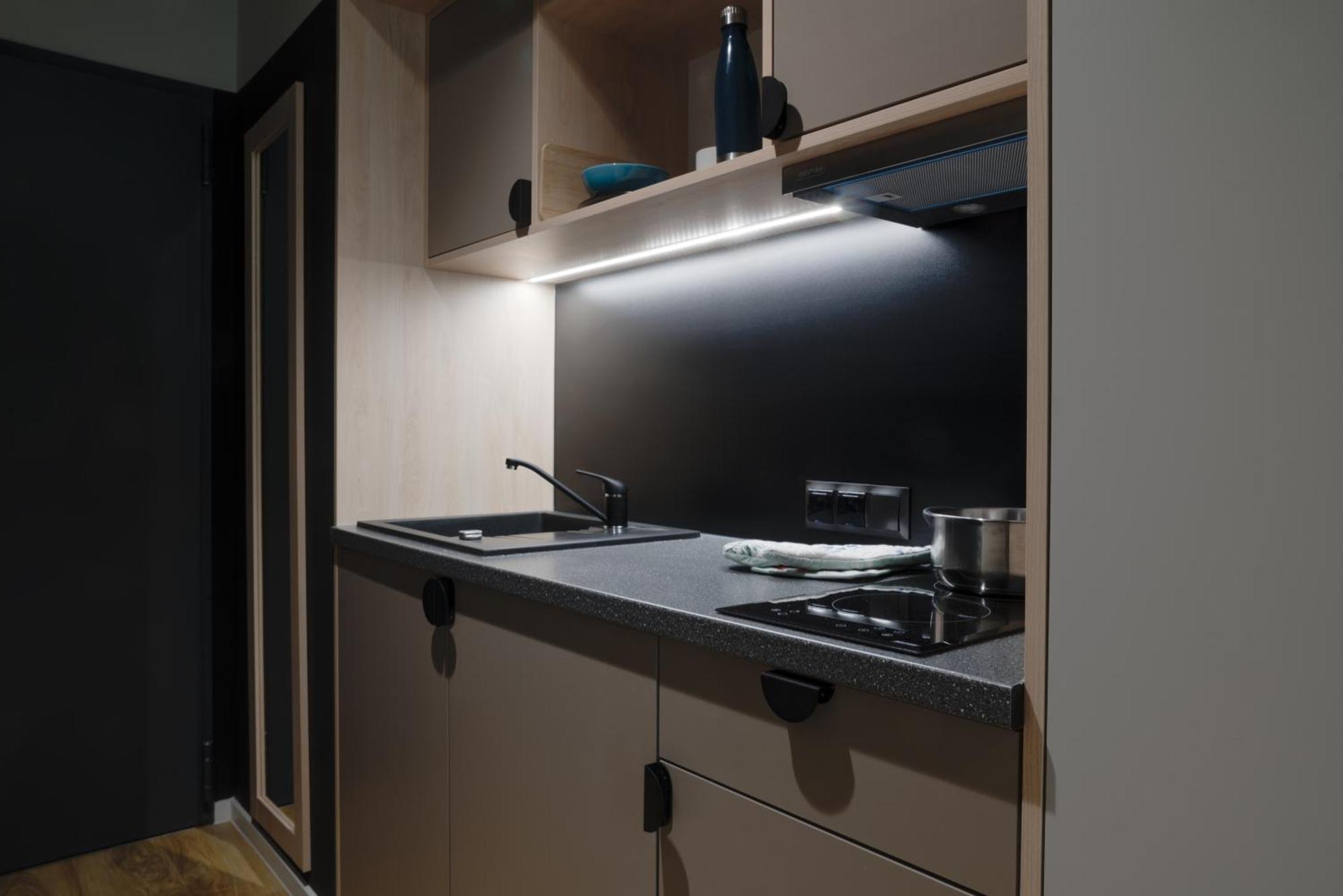 Chillout Dorm Warszawa Aparthotel ภายนอก รูปภาพ